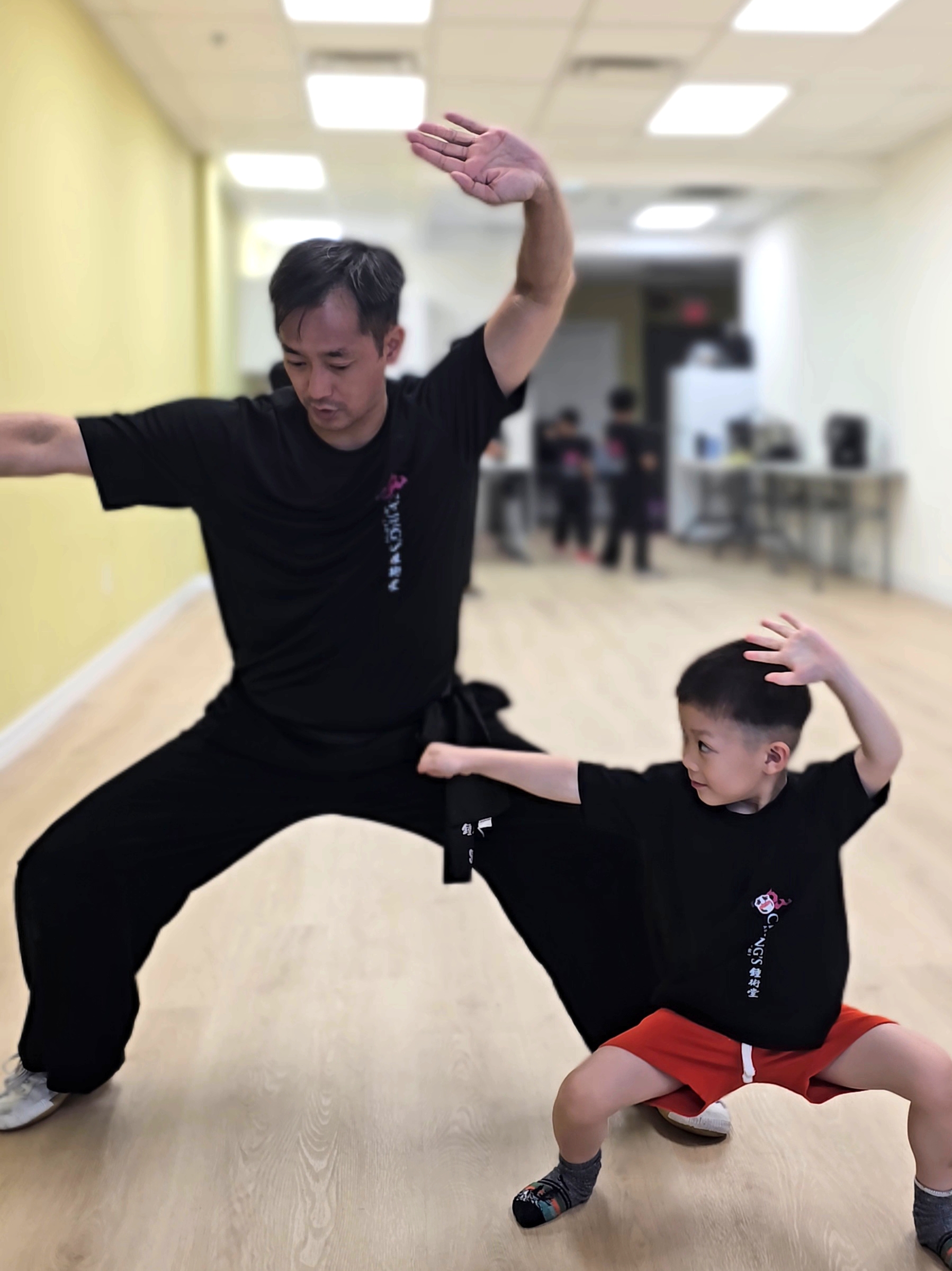 Sifu Calvin Chung teaching kung fu at Chung's Arts Academy Markham
